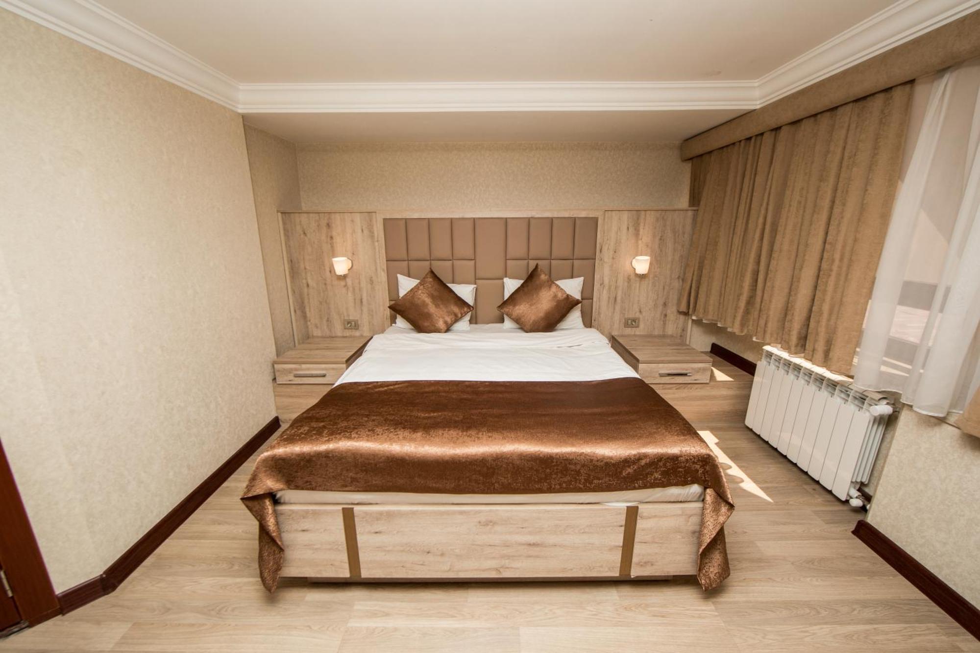 Passaje Old Hotel Baku Eksteriør billede