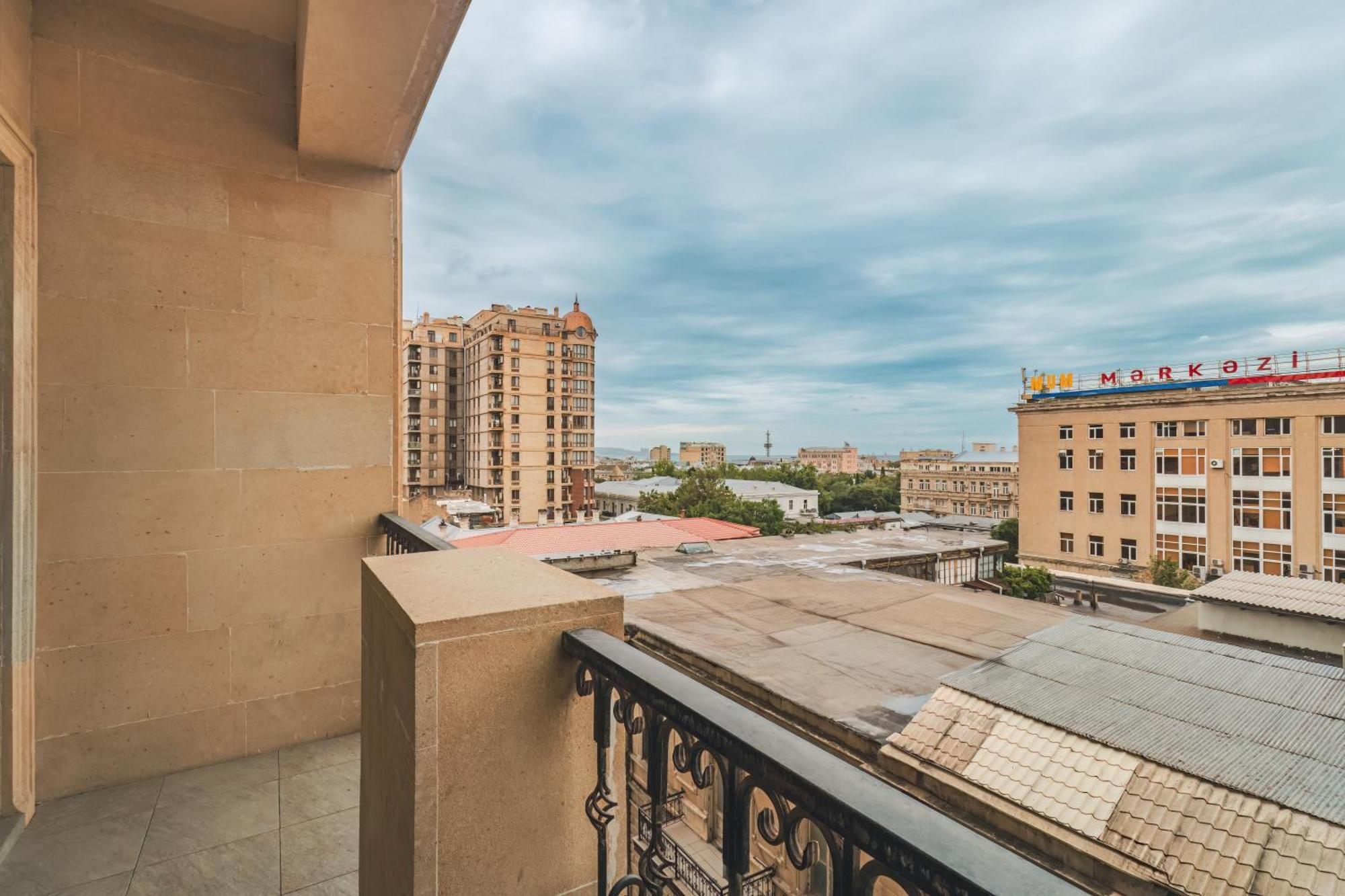 Passaje Old Hotel Baku Eksteriør billede