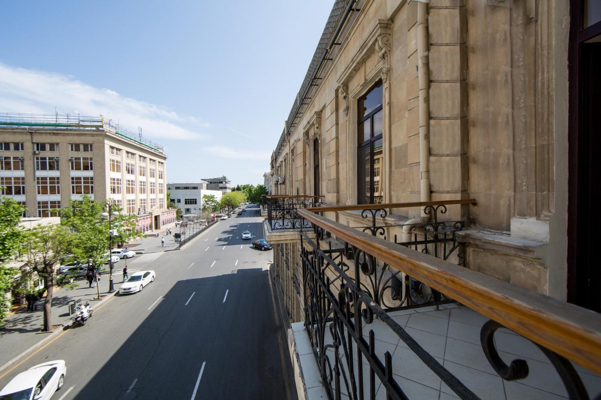Passaje Old Hotel Baku Eksteriør billede