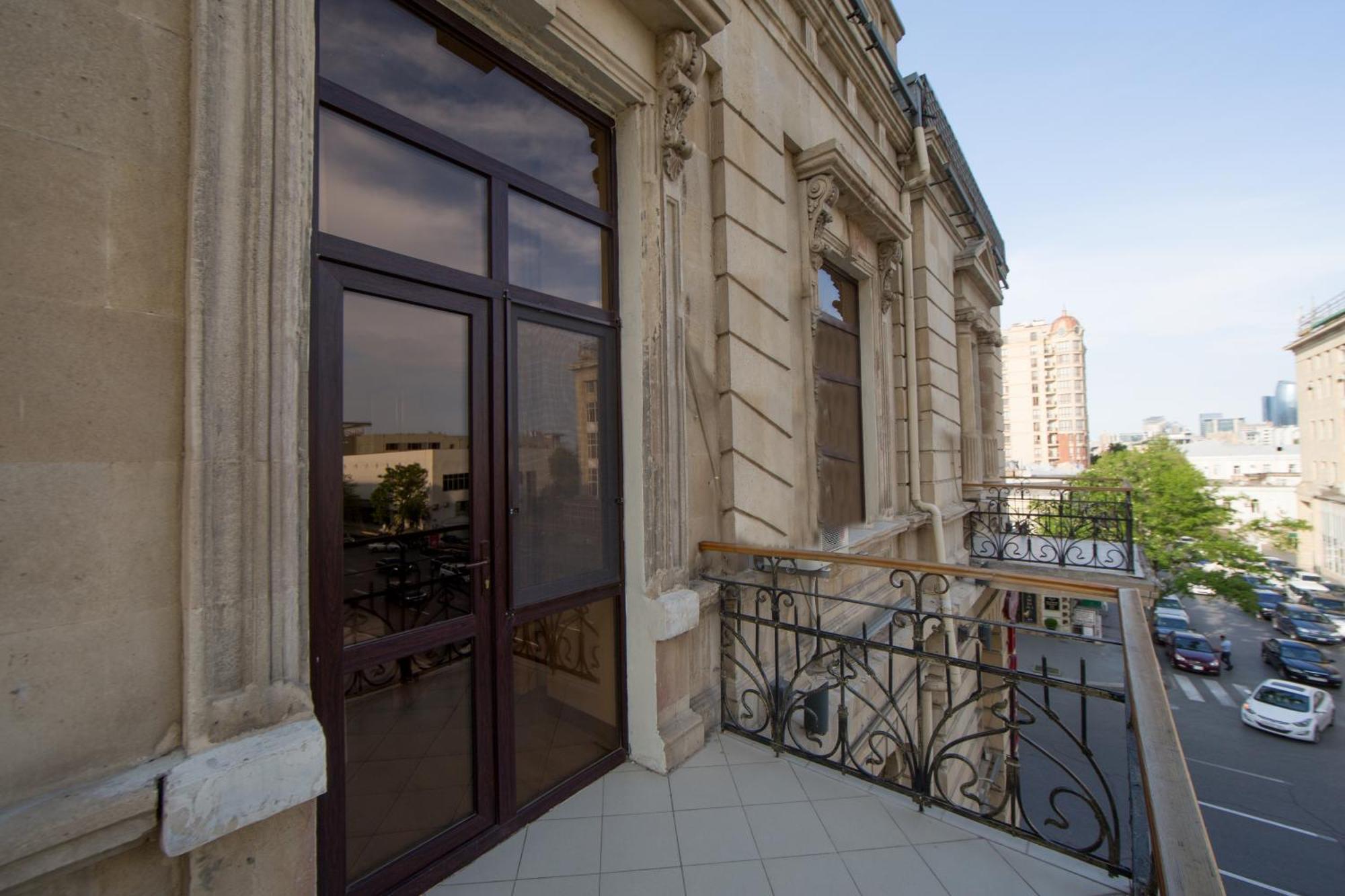 Passaje Old Hotel Baku Eksteriør billede
